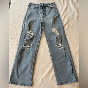 Wild Fable Light Wash Distressed Jeans